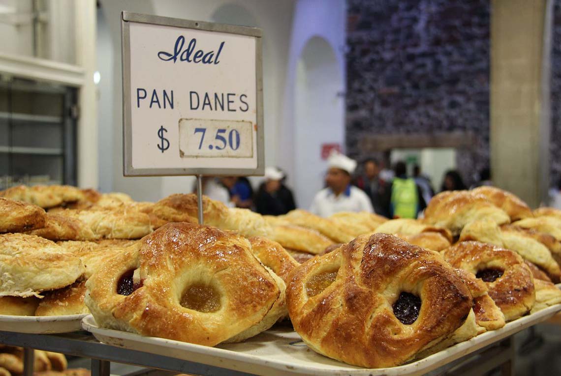 A Mexican Pastry Adventure: Indulging in Chihuahua City’s Sweet Treats and Pastries